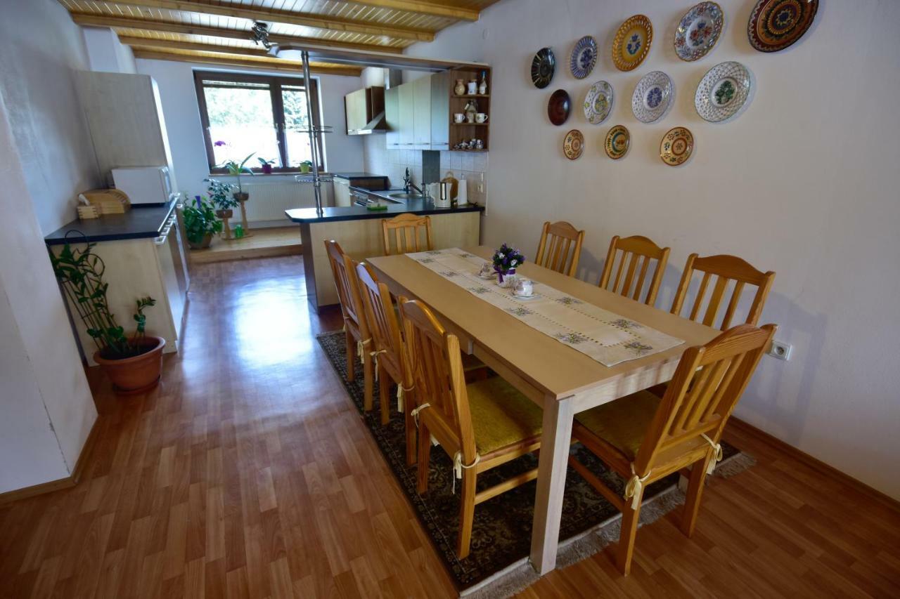 Privat Bea Podturen Exterior foto